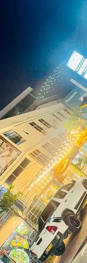 Airport City Hotel，位于卡图纳耶克的酒店