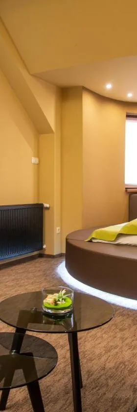 Veres Motel，位于韦赖谢吉哈兹的酒店