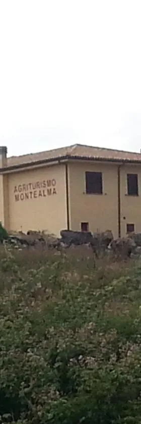 Agriturismo Montealma，位于Nulvi的酒店