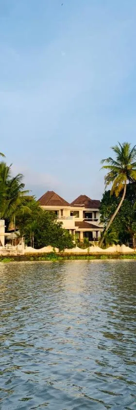 The Ambassador's Residence Kochi - a VKation Experience，位于科钦的酒店