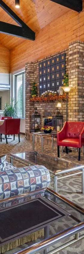 Quality Inn & Suites Escanaba North，位于埃斯卡诺巴的酒店