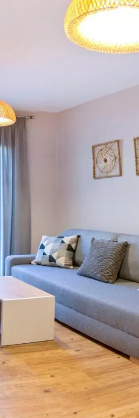 B - Apartamento exclusivo con piscina compartida，位于托里科的酒店