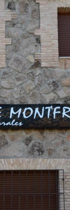 Leyendas de Monfragüe，位于托雷洪厄尔卢比奥的酒店