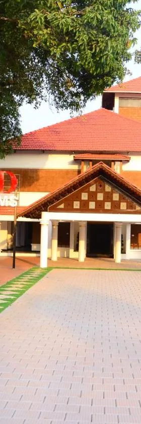 KTDC Folk Land, Parassinikadavu，位于Pāppinisseri的酒店