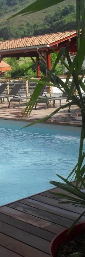 Logis Hôtel Andreinia & Cabanes，位于伊特兰卡比的酒店