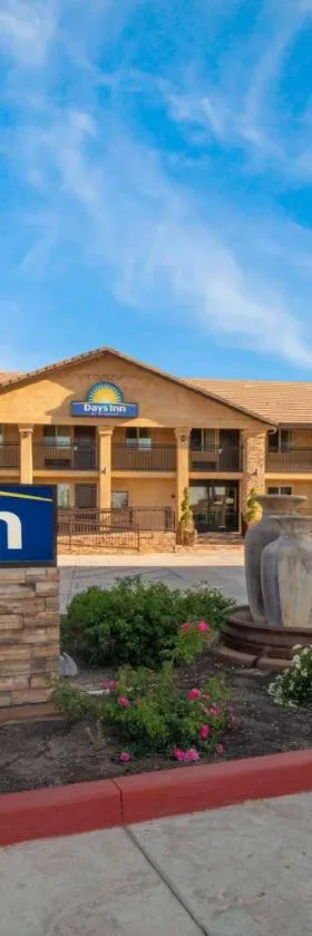 Days Inn by Wyndham Galt - Elk Grove South，位于Galt的酒店