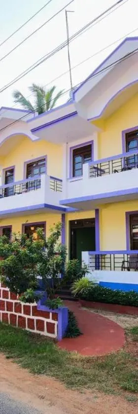 Lobo's Guesthouse，位于卡乌罗西姆的酒店