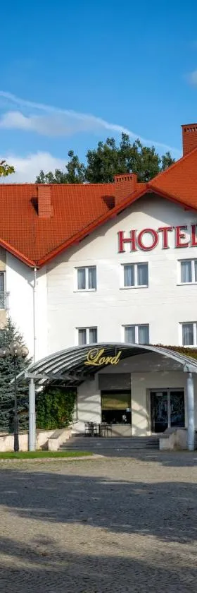 Hotel Lord Gorlice，位于戈尔利采的酒店