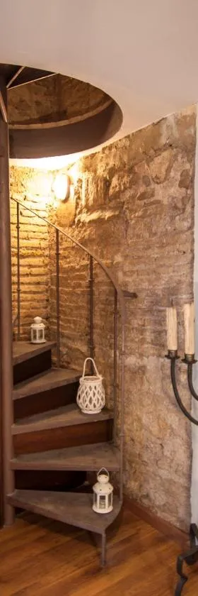 Casa del peregrino Torre de la Muralla------- casa completa de 2 dormitorios，位于Castro del Río的酒店