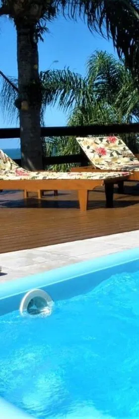 Casa Vista Privilegiada: Piscina e Conforto，位于加罗帕巴的酒店