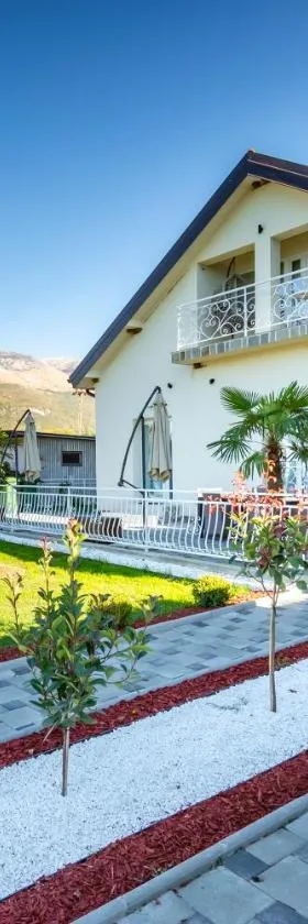 Risteski Apartments - St. Naum，位于奥赫里德的酒店