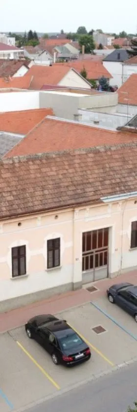 Sobe Đakovački vezovi，位于贾科沃的酒店