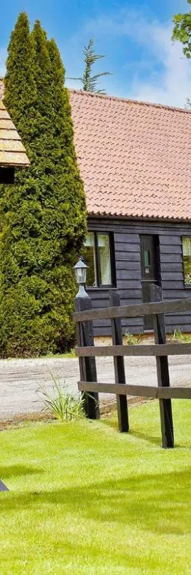 The Farmhouse at Fincham，位于Fincham的酒店