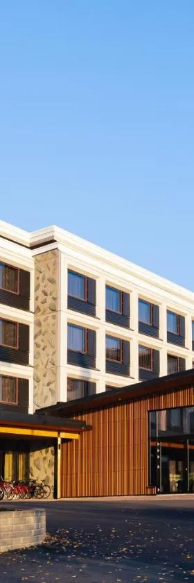 基梅尔约恩苏奥里吉纳尔所库斯酒店，位于约恩苏的酒店
