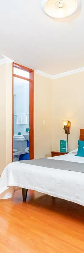 Ayenda La Antigua，位于通哈的酒店