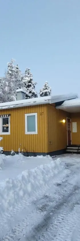 Lagomhuset - A peaceful holiday in Swedish Lapland，位于Vidsel的酒店