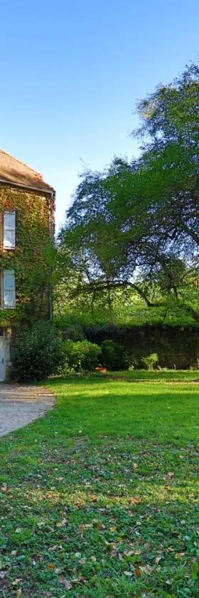 Le Domaine de Moroges，位于Moroges的酒店