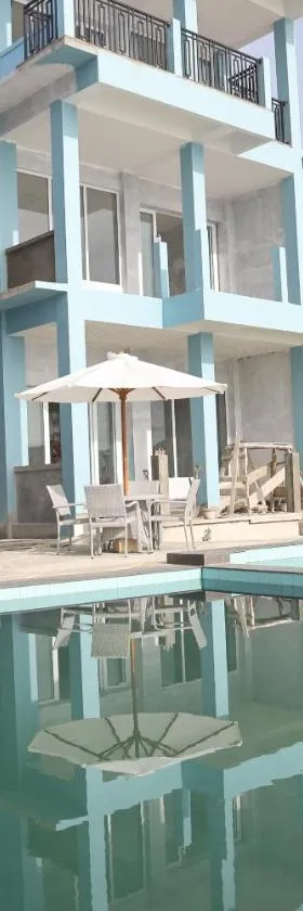 Grace Wave Resort，位于Hilibotodane的酒店