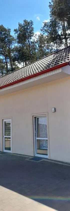Pokoje FreeDoor，位于Łubniany的酒店