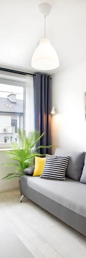 SleepWell Apartments Warszawa - blisko centrum, spokój, bezpłatny parking，位于马佐夫舍地区奥扎鲁夫的酒店