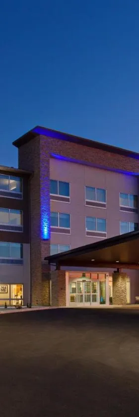 Holiday Inn Express & Suites - Moses Lake by IHG，位于摩西莱克的酒店