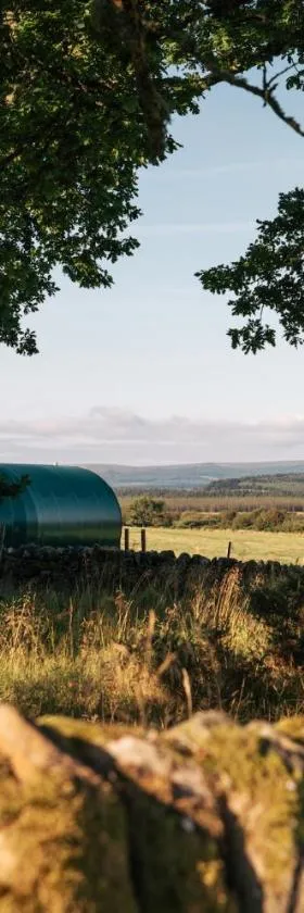 Cardross Estate Glamping Pods，位于斯特灵的酒店