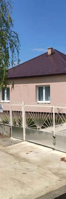 Badak Vendégház，位于Beregdaróc的酒店