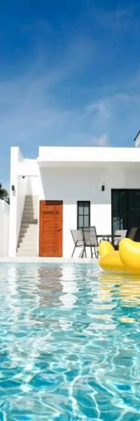 BAANKAAN Pool Villa 1，位于Ban Khlong Haeng的酒店