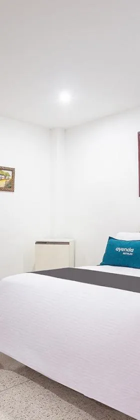 Ayenda Hotel Carivdi，位于辛塞莱霍的酒店