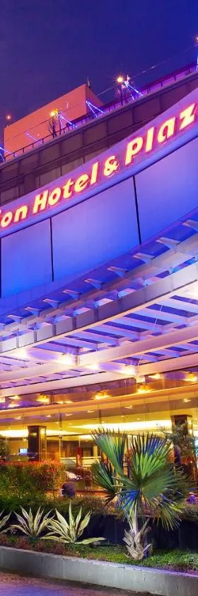 Lion Hotel & Plaza Manado，位于美娜多的酒店