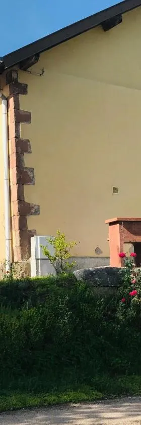 Aux Trois Gîtes，位于拉莎贝尔的酒店
