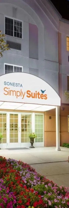 Sonesta Simply Suites Nanuet，位于南乌特的酒店