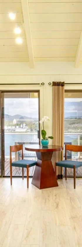 Pali Kai Cottage 17 A, Ocean Bluff, Nawiliwili，位于利胡埃的酒店