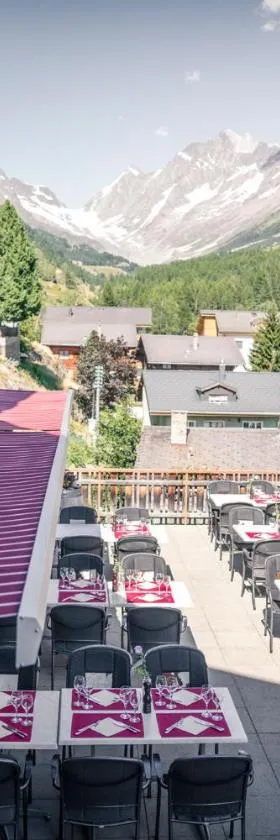 Hotel Edelweiss Blatten Lötschental，位于布拉滕的酒店