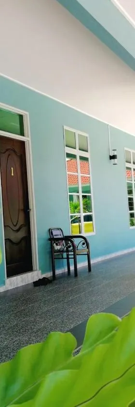 D'EMBUN INAP DESA BESUT，位于Kampung Raja的酒店