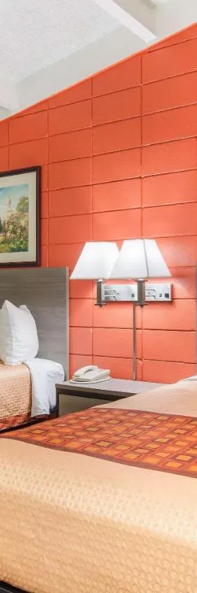 Rodeway Inn，位于Nashville的酒店
