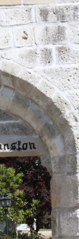 Domaine Le Translon，位于Saint-Pierre-Aigle的酒店
