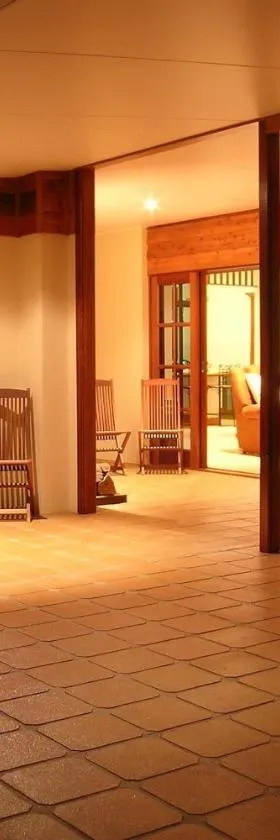 萨密特雨林山林小屋，位于阿瑟顿的酒店