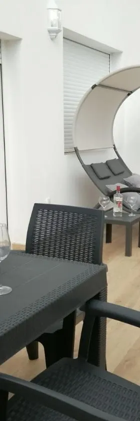 Ático Dayma，位于塞特尼尔的酒店