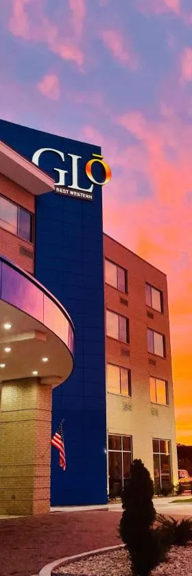GLō Best Western Enid OK Downtown - Convention Center Hotel，位于Enid的酒店