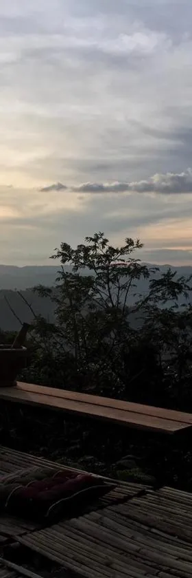 Terre Terrace Glamping - Doichang，位于Ban Huai Khai的酒店