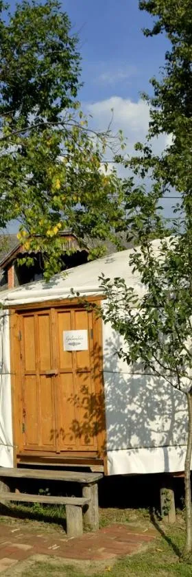 Őrálló Szer，位于厄里圣彼得的酒店