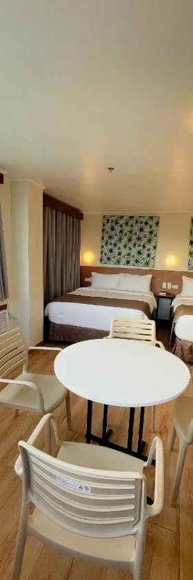 Hotel Sentro Legazpi，位于黎牙实比的酒店