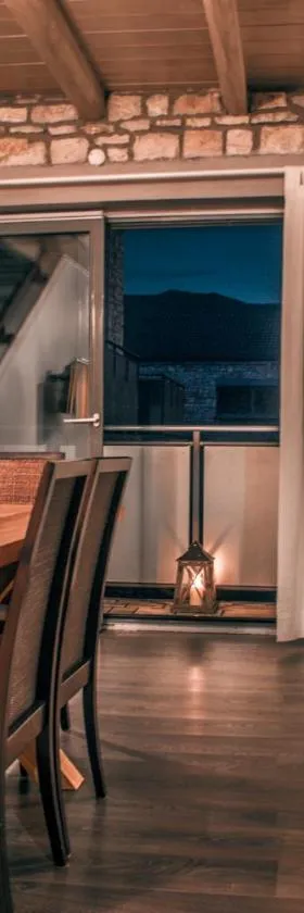 Epirus Stone Suites，位于Elaía的酒店