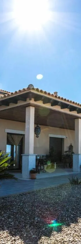 Casa Rural La Huerta de Los Nogales，位于Herrera del Duque的酒店