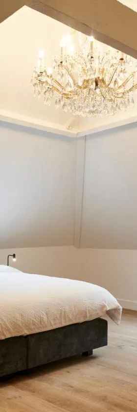 Moleneinde 10，位于Weelde的酒店