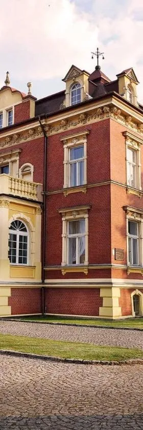 PAŁAC FABRYKANTA，位于梅什库夫的酒店