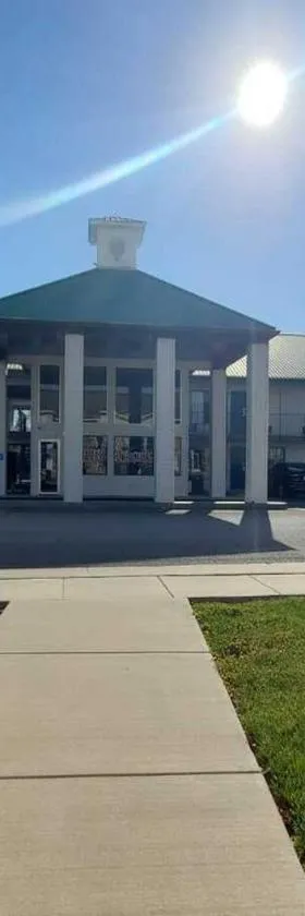 Crestview Inn，位于布兰森西的酒店