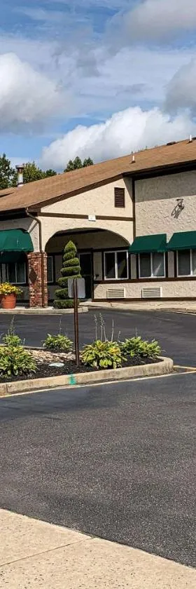Quality Inn near Toms River Corporate Park，位于Manchester Township的酒店