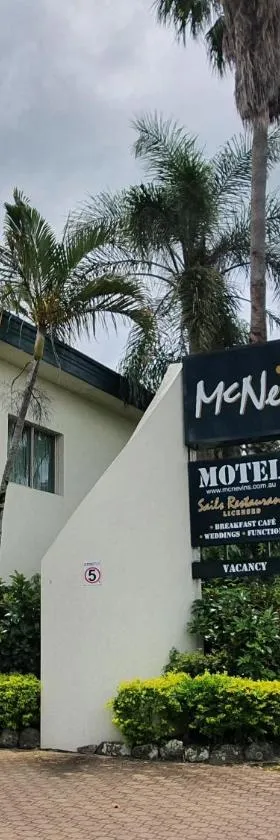 麦克尼汶斯玛丽伯勒汽车旅馆，位于玛丽伯勒的酒店